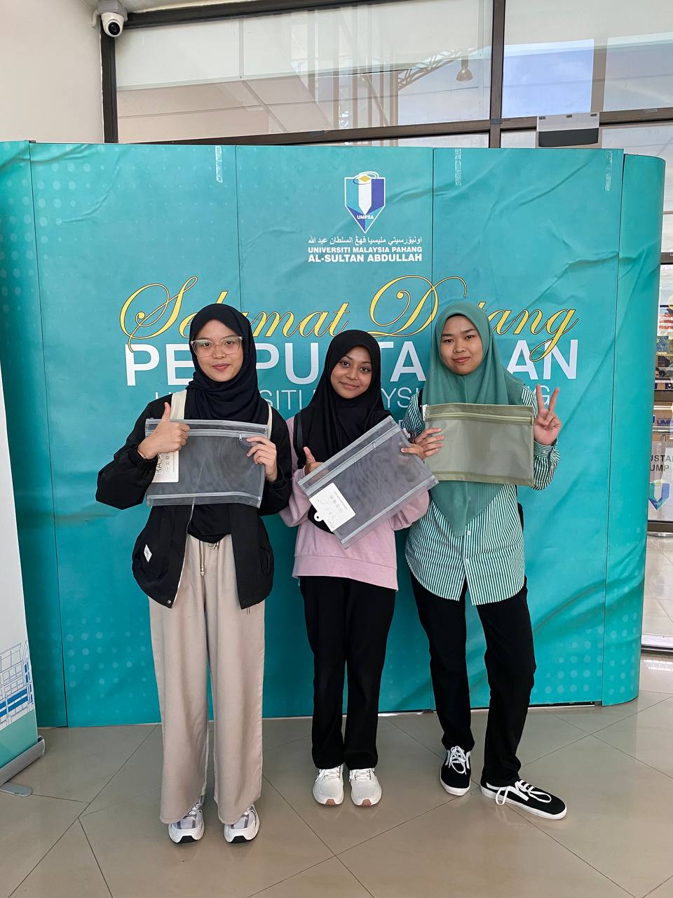 Know Your Library KYL) di Perpustakaan Gambang